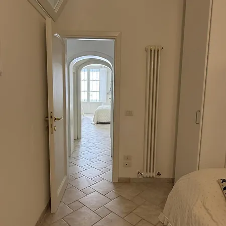 Panciroli Dei Marmi Apartamento *